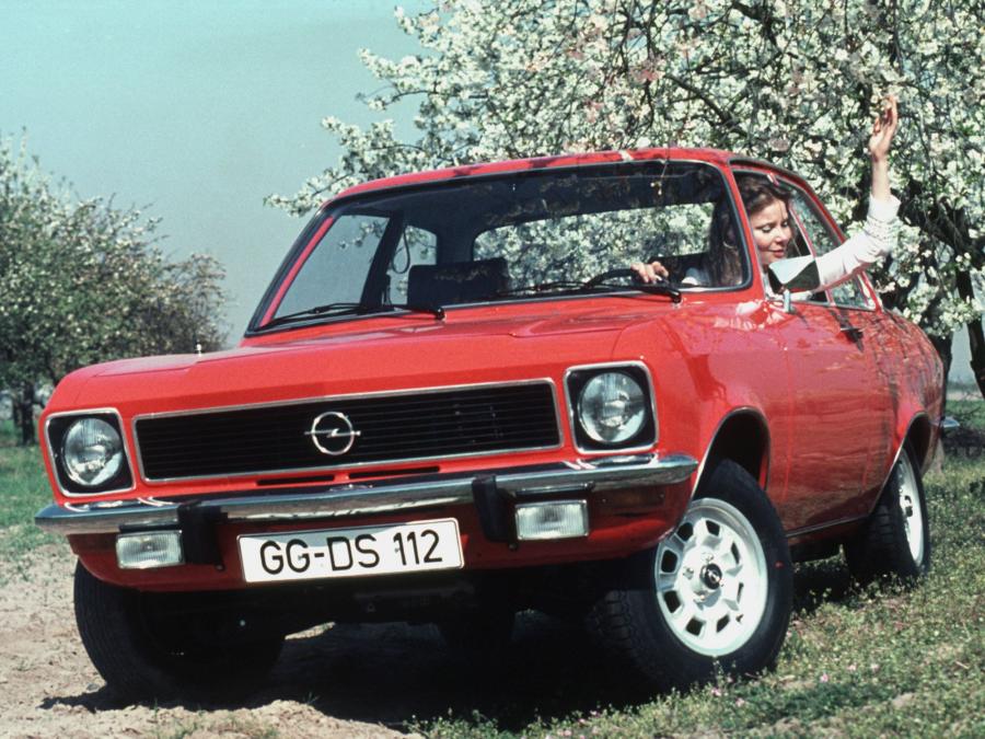  Opel Ascona 2-Door (A) 1974 года  (фото 4 из 6)